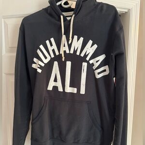 Men’s Roots of Fight Muhammad Ali Hoodie